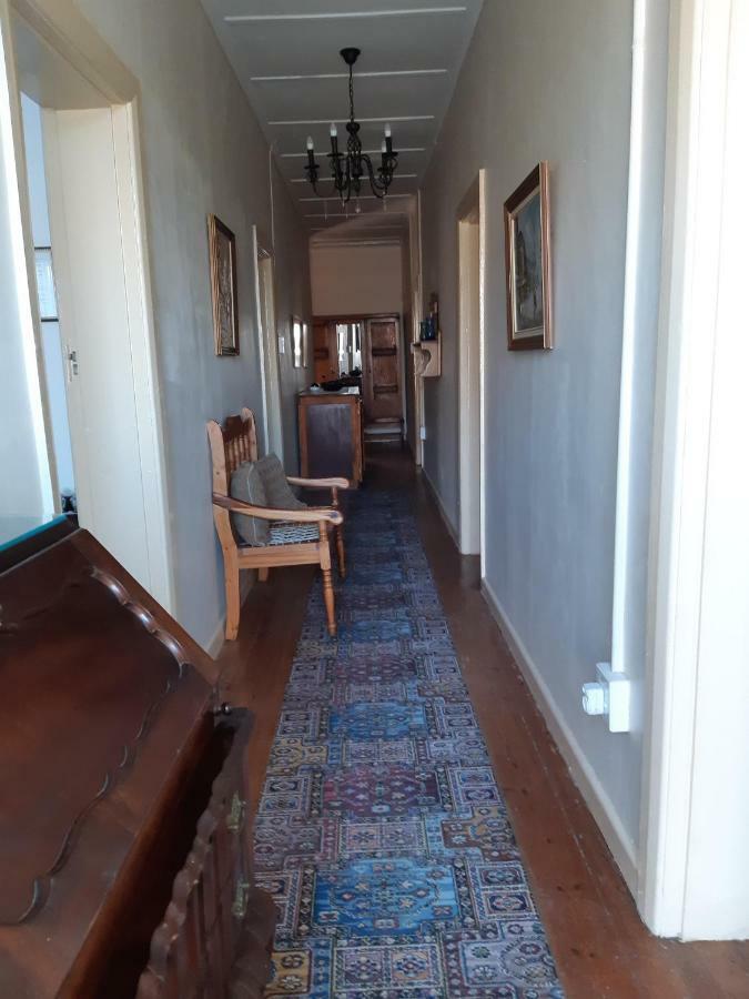 Sutherland Guest House Exterior foto